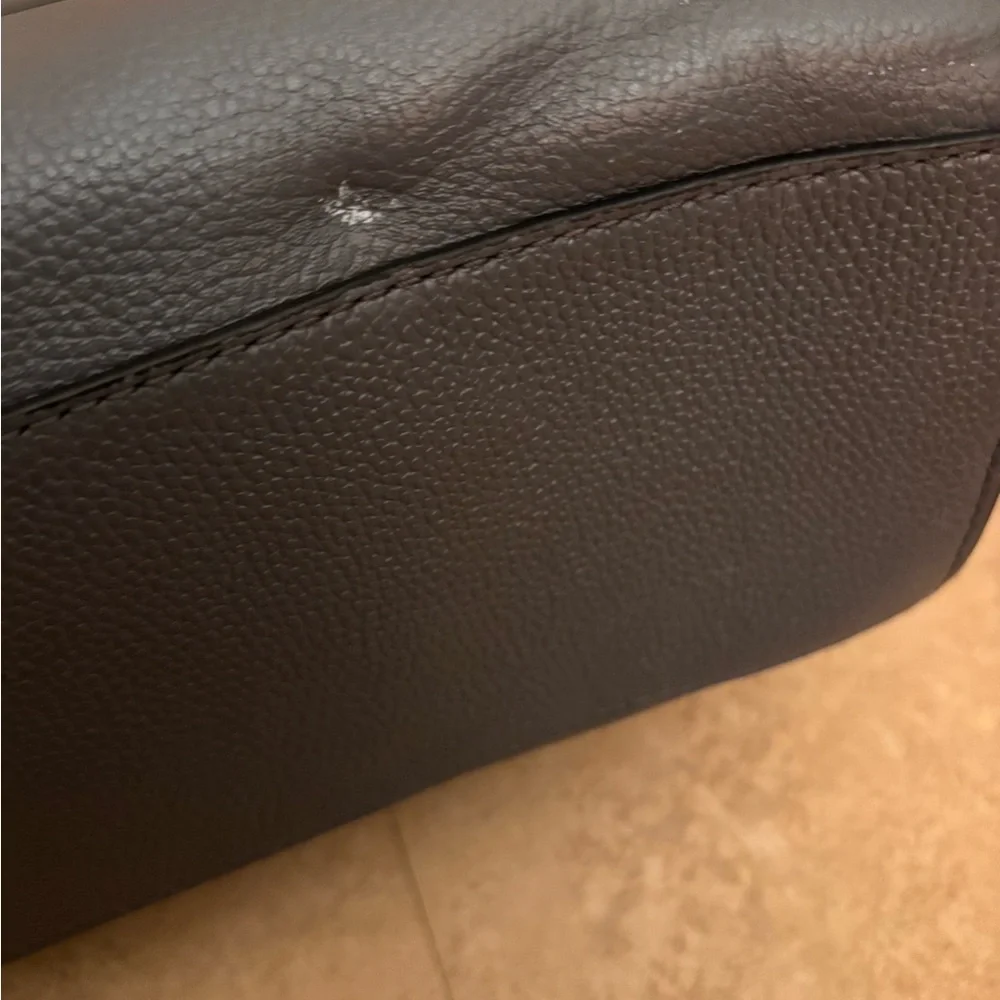 Michael Kors Purse - Picture 3 of 6